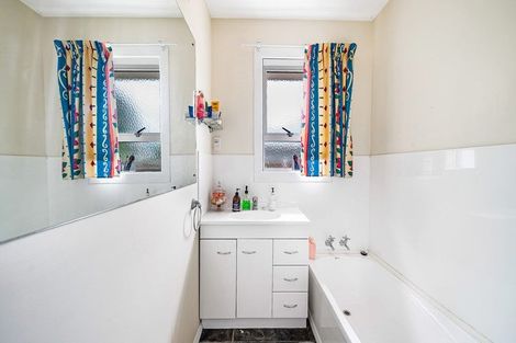 Photo of property in 14 Gainford Street, Avonhead, Christchurch, 8042