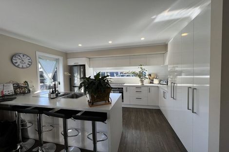 Photo of property in 48 Dunlops Crescent, Marshland, Christchurch, 8083