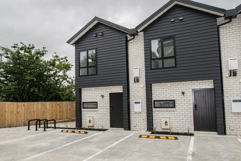 Photo of property in 12/14u Ruakiwi Road, Hamilton Lake, Hamilton, 3204