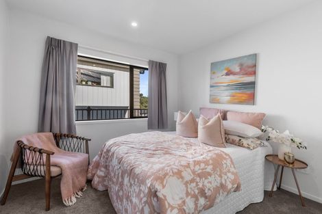 Photo of property in 36a Saffron Street, Birkdale, Auckland, 0626