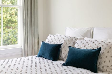 Photo of property in 51 Scarborough Terrace, Mount Victoria, Wellington, 6011