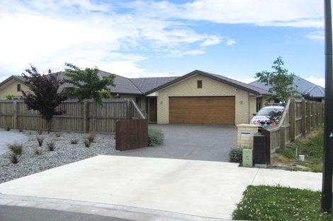 Photo of property in 11 Fantasia Gardens, Northwood, Christchurch, 8051