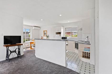 Photo of property in 1/136 Harris Crescent, Papanui, Christchurch, 8053