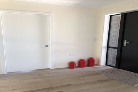 Photo of property in 8 Reuben Avenue, Rolleston, 7615