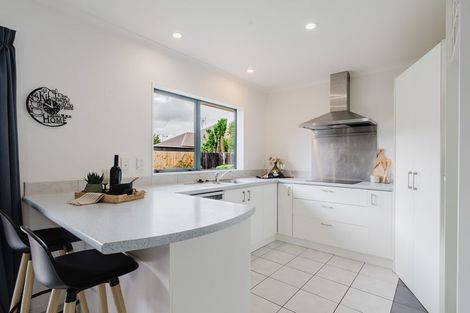 Photo of property in 29 Somerton Drive, Huntington, Hamilton, 3210
