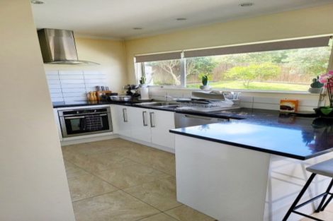 Photo of property in 18a/2 Sherwood Avenue, Te Atatu South, Auckland, 0610