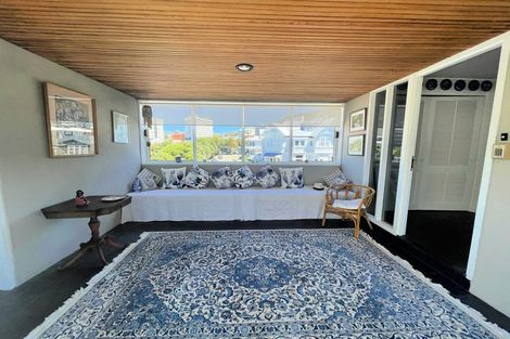 Photo of property in Highwic, 15/32u Hobson Street, Thorndon, Wellington, 6011
