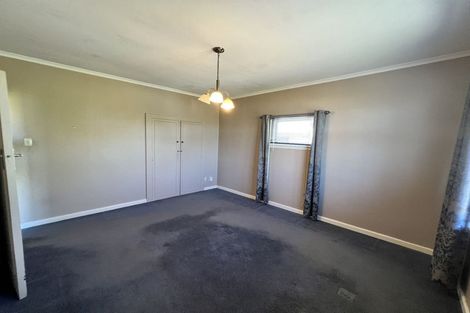 Photo of property in 33 Neill Street, Hornby, Christchurch, 8042