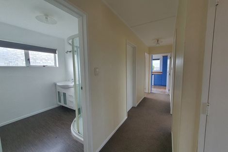 Photo of property in 35a Penryn Drive, Camborne, Porirua, 5026