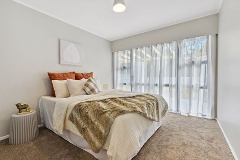 Photo of property in 28 Totara Drive, St Andrews, Hamilton, 3200