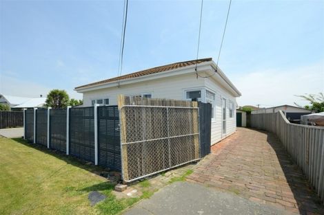 Photo of property in 12 Manning Place, Woolston, Christchurch, 8023