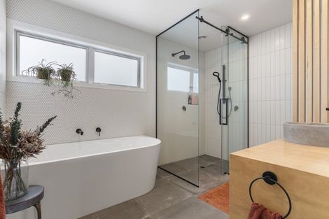 Photo of property in 103b Leighton Road, Whangamata, 3620