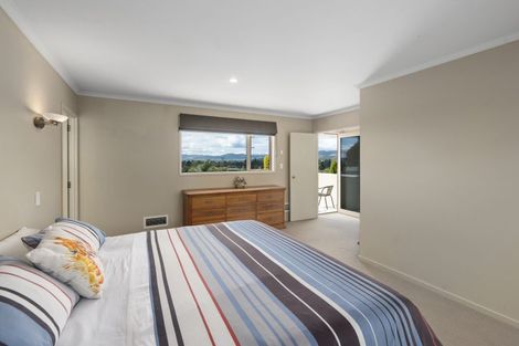 Photo of property in 3 Linden Place, Matipo Heights, Rotorua, 3015