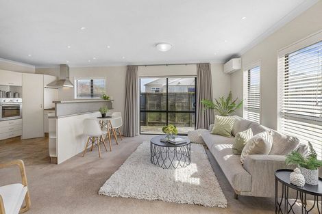 Photo of property in 13 Bay Drive, Titahi Bay, Porirua, 5022