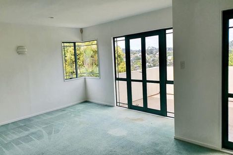 Photo of property in 1/38 Gulf View Road, Murrays Bay, Auckland, 0630