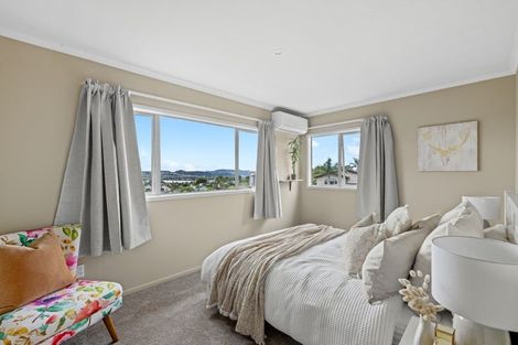 Photo of property in 11 Totara Views Drive, Red Beach, 0932