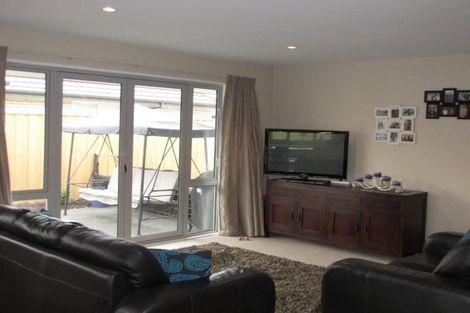 Photo of property in 17 Faringdon Boulevard, Rolleston, 7615