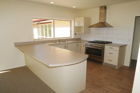 Photo of property in 120 Maui Pomare Road, Nikau Valley, Paraparaumu, 5032