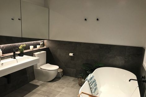 Photo of property in 21 Lakewood Lane, Cambridge, 3434