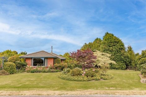 Photo of property in 39 Kew Road, Westport, 7825