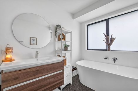 Photo of property in 2b Gossling Street, Okato, 4335