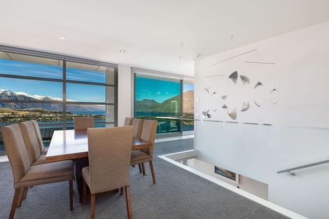 Photo of property in 74 Panorama Terrace, Queenstown, 9300