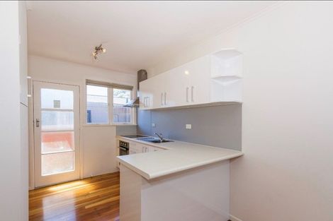 Photo of property in 11 Rewa Street, New Lynn, Auckland, 0600