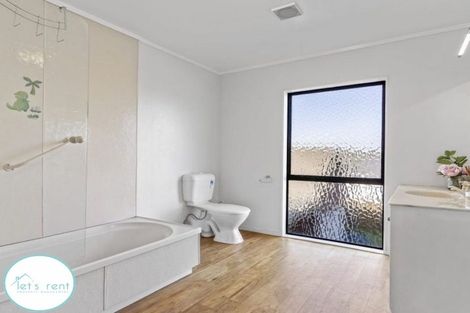 Photo of property in 2/11 Nelson Street, Papakura, 2110