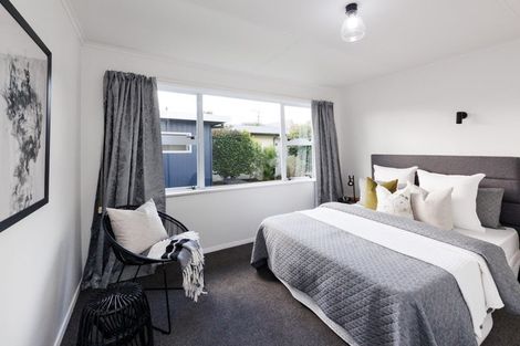 Photo of property in 6 Cremorne Avenue, Hokowhitu, Palmerston North, 4410