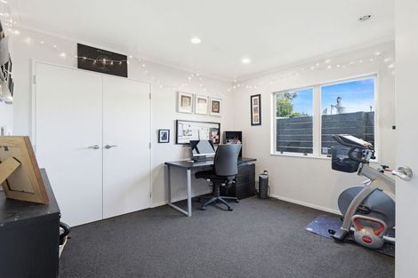 Photo of property in 15a Manawatu Street, Hokowhitu, Palmerston North, 4410