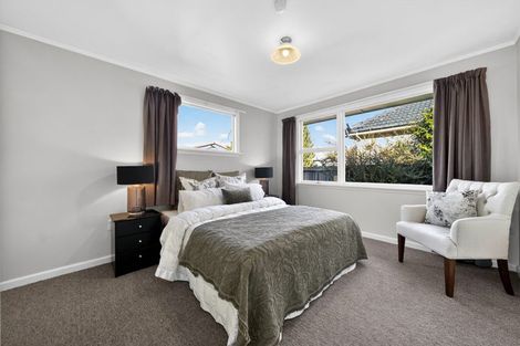 Photo of property in 18a Coopers Road, Dallington, Christchurch, 8061