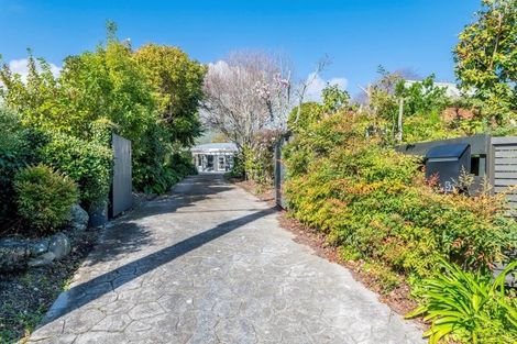 Photo of property in 5a Ngarara Road, Waikanae, 5036