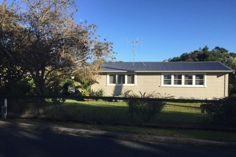 Photo of property in 2039 Ngunguru Road, Ngunguru, Whangarei, 0173