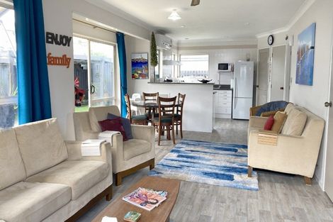 Photo of property in 105 Moa Street, Whangamata, 3620