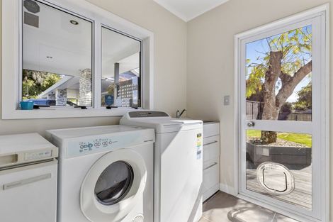 Photo of property in 164 Mapara Road, Acacia Bay, Taupo, 3385