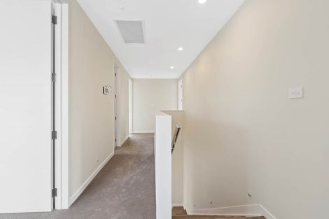 Photo of property in 12 Babos Avenue, Kumeu, 0810