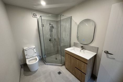 Photo of property in 10a Helleur Road, Massey, Auckland, 0614