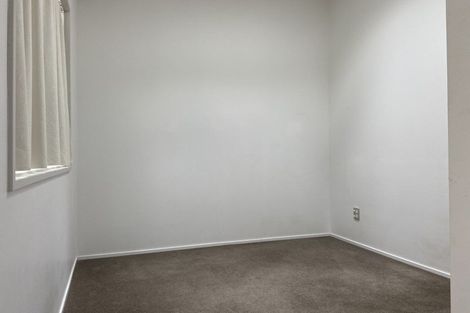 Photo of property in 61 Saddleback Grove, Karori, Wellington, 6012