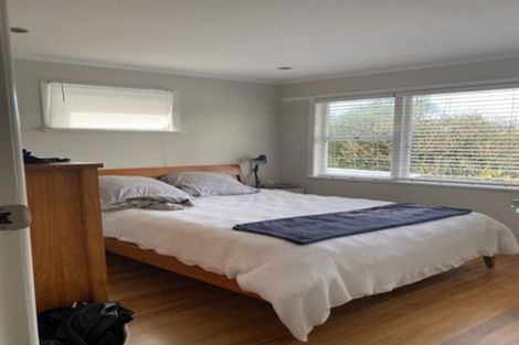 Photo of property in 33 Orion Place, Hillcrest, Auckland, 0627