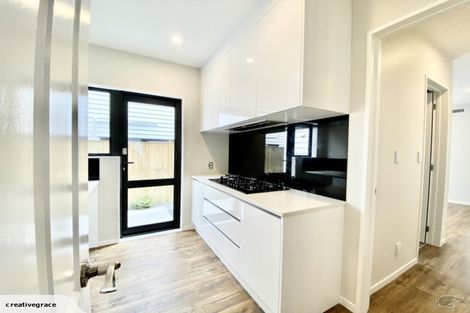 Photo of property in 15 Hikuawa Road, Flat Bush, Auckland, 2019