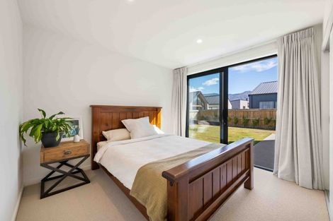 Photo of property in 6 Moonstone Street, Albert Town, Wanaka, 9305