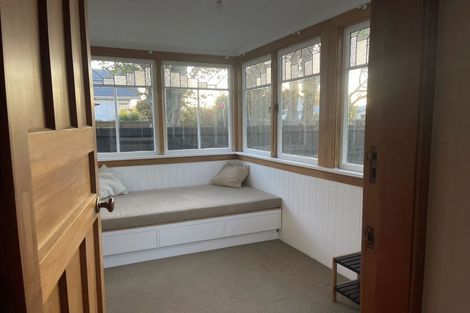 Photo of property in 100 Edward Avenue, Edgeware, Christchurch, 8013