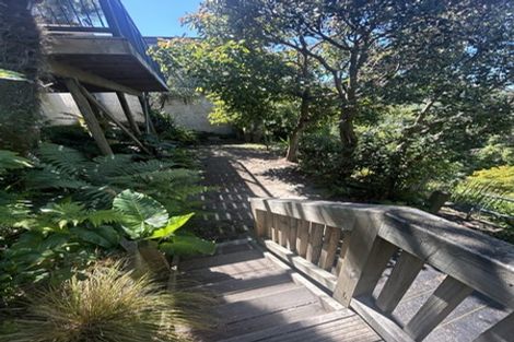 Photo of property in 35 Hospital Terrace, Hospital Hill, Napier, 4110