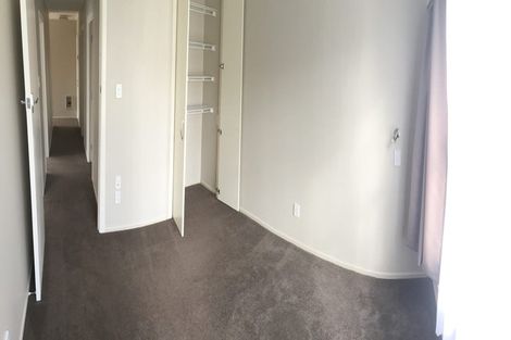 Photo of property in 14 Felstead Street, Birkenhead, Auckland, 0626