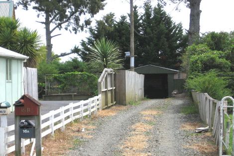 Photo of property in 16b Lancaster Road, Beach Haven, Auckland, 0626