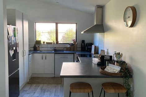 Photo of property in 404 Ohiro Road, Brooklyn, Wellington, 6021