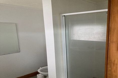 Photo of property in 10 Grumman Lane, Newlands, Wellington, 6037