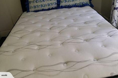 Photo of property in 75 Todman Street, Brooklyn, Wellington, 6021