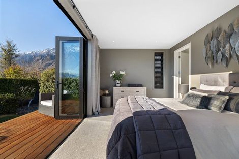 Photo of property in 8 Arran Lane, Jacks Point, Queenstown, 9371