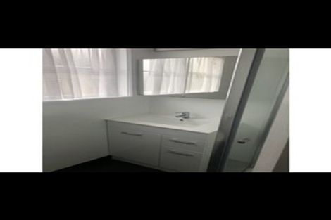 Photo of property in 7 Kotuku Street, Te Atatu Peninsula, Auckland, 0610